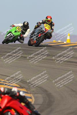 media/Oct-08-2023-CVMA (Sun) [[dbfe88ae3c]]/Race 3 Amateur Supersport Middleweight/